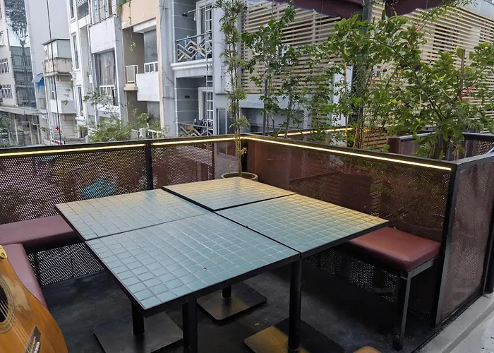 T Zone Hostel - Quiet Place, Near China Town,Ho Thi Ky Street Food,Cafe,Beer